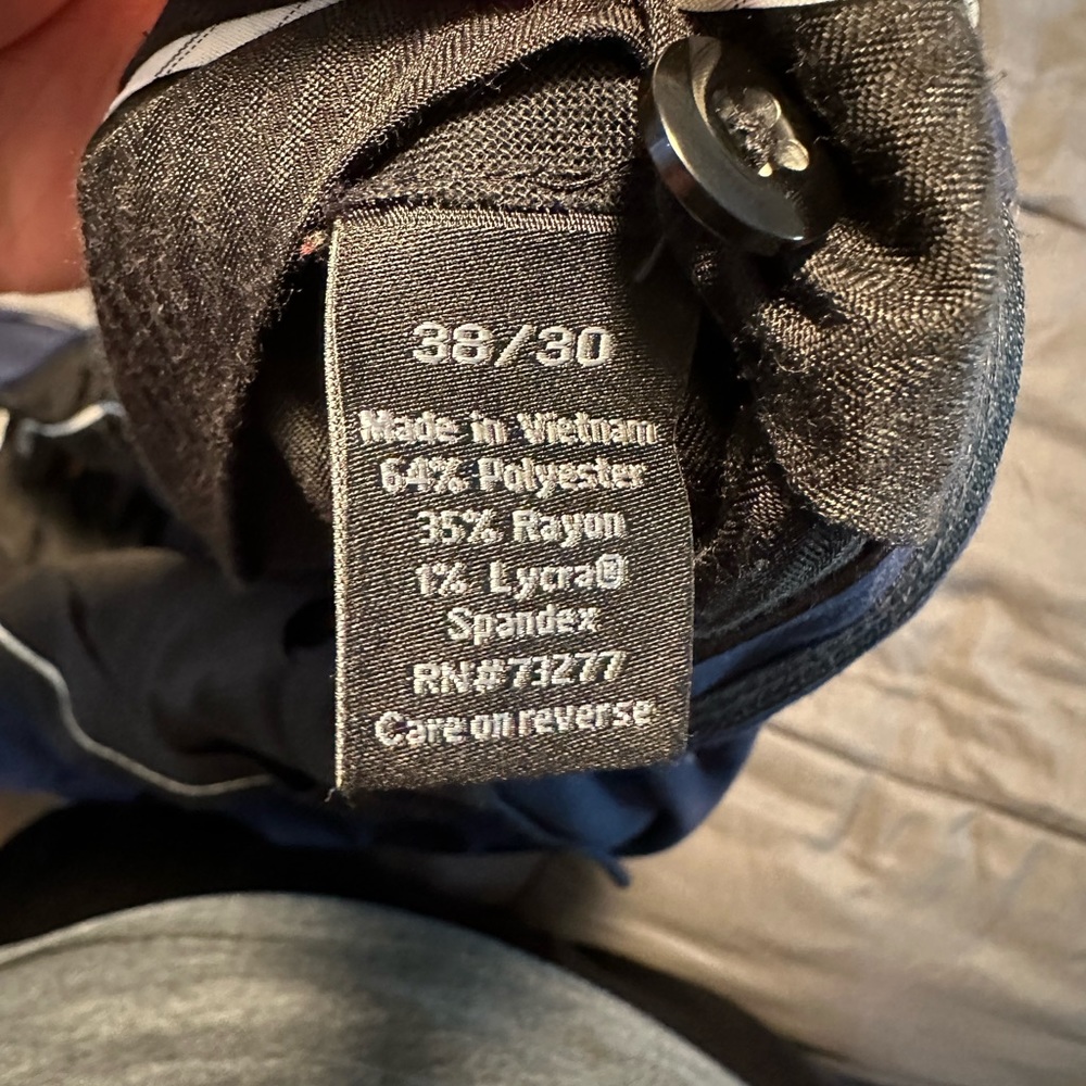 Apt 9 Slim fit navy blue suit and pants 46R and 38 30 - Picture 5 of 6
